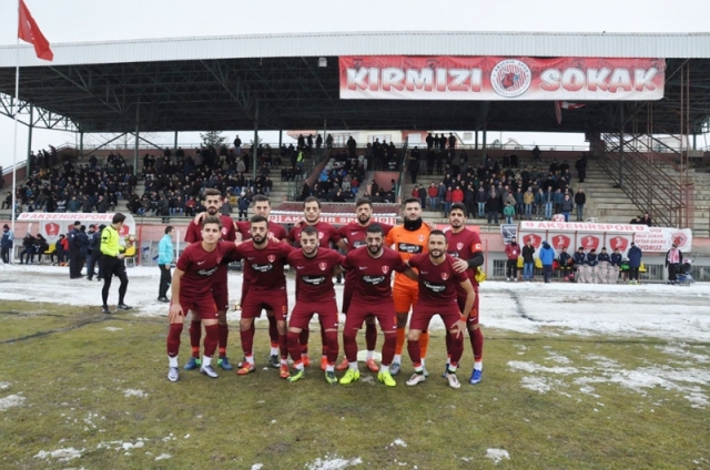 Akşehirspor’a belediye desteği