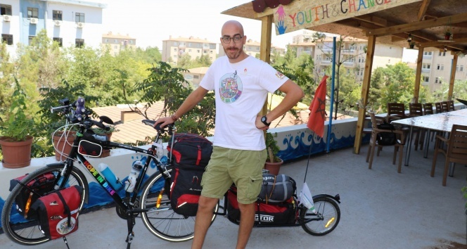 7 yıl sürecek dünya turuna Diyarbakır’ı da ekledi