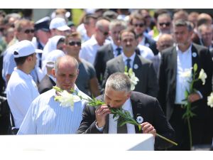 Sırp siyasilerden Srebrenitsa açıklaması