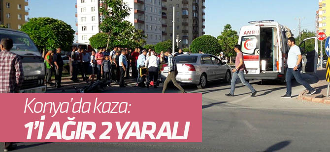 Motosiklet araca çarptı: 1'İ AĞIR 2 YARALI