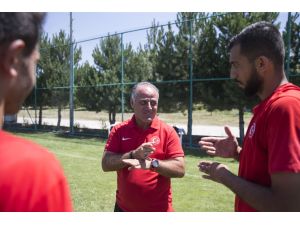 "Olimpiyatlara son dünya şampiyonu titriyle katılacağız"