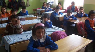 7 yaşındaki İzzet için tören