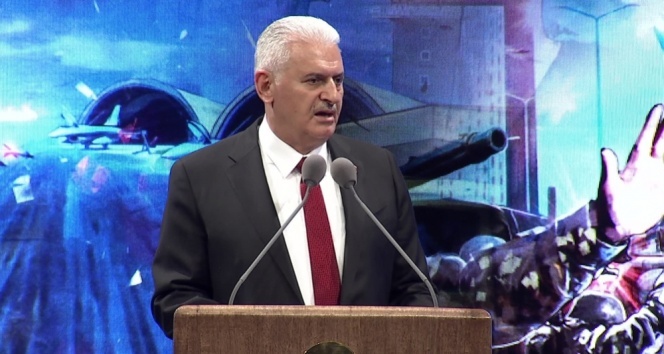 Başbakan Binali Yıldırım: 'Milletimiz müsterih olsun, artık yeni bir dönemdeyiz'