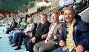 Ahmet Şan Kayserispor maçını takip etti