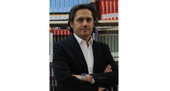 Kirpik iltihabı, arpacığa neden olabilir