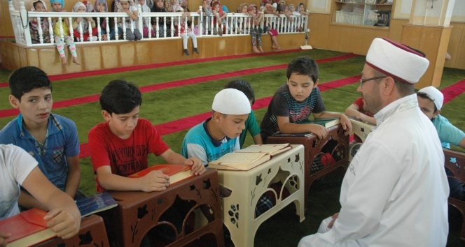 15 Temmuz ruhu çocuklara aşılanıyor