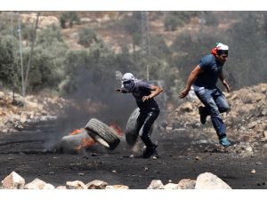 İsrail askerleri Batı Şeria'daki gösterilere müdahale etti