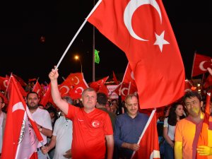 Konyaspor yönetimi anma etkinliğinde