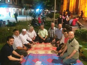 Emlakçılar Odası nöbetteydi