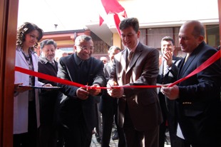 Diş Tedavi Ve Protez Merkezi açıldı