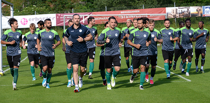 Atiker Konyaspor'un Avusturya kampı başladı