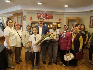 Eti Mahallesinde Başkan Özgüven'e teşekkür
