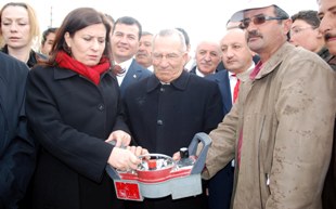 Nimet Çubukçu açılışlara katıldı