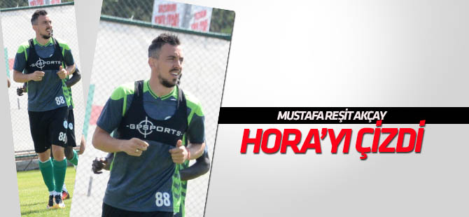 Reşit Akçay, Hora'yı çizdi!