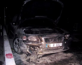 Patrona kızıp aracını yaktılar