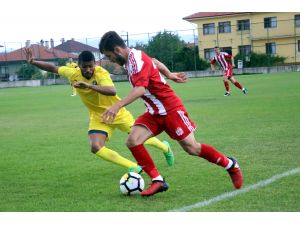 Futbol: Hazırlık maçı