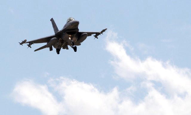 15 Temmuz Günü Eğitim Uçuşu Yapan Savaş Uçağı Düşme Tehlikesi Atlatmış