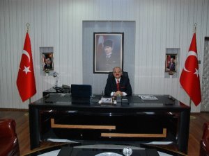 Akşehir Kaymakamı Türk'ten şehit ailelerine ziyaret