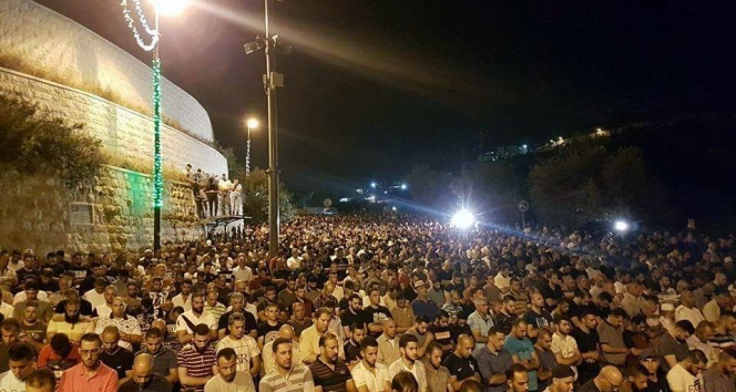 İsrail polisi 13 Filistinliyi yaraladı