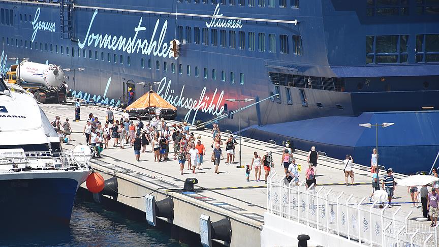 Bakanın seyahat uyarısı Almanları engellemedi