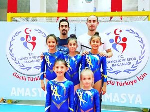 Cimnastik takımı Türkiye 2. si