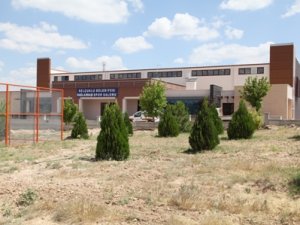 Spora özgü bir bakış Bağlarbaşı Spor Salonu