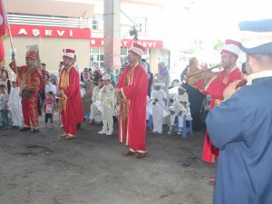 Ribat'tan geleneksel sünnet şöleni