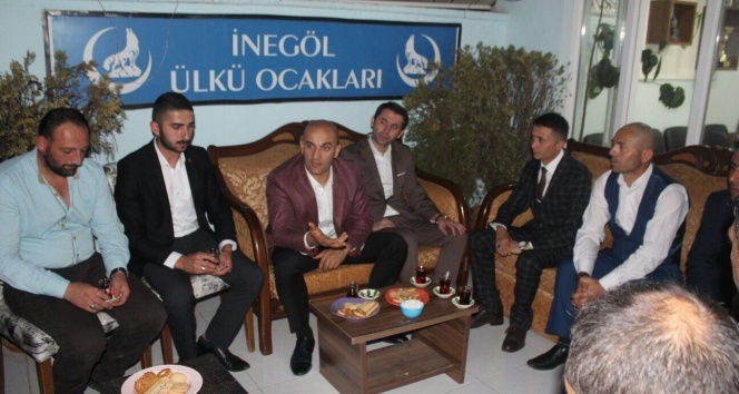 Ülkü Ocakları uyuşturucuyla ölümüne mücadele ediyor