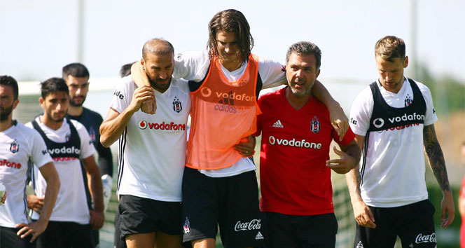 Beşiktaş’ta şok sakatlık !