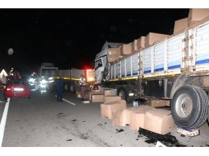 Kütahya'da zincirleme trafik kazası: 1 ölü, 4 yaralı