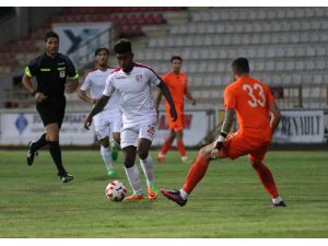 Futbol: Hazırlık maçı