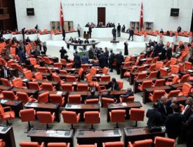 Meclis'te HDP'li vekile tokat gibi yanıt