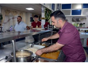 Lokantalarında ihtiyaç sahiplerinden ücret alınmayan ilçe