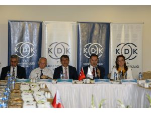 "Yasa koyucu kim nikahı kıysın derse saygı duyarız"