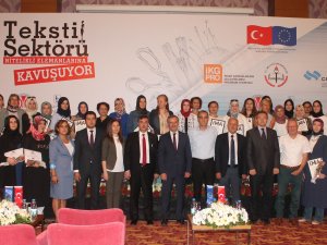 Tekstilciler sertifikalarını aldı