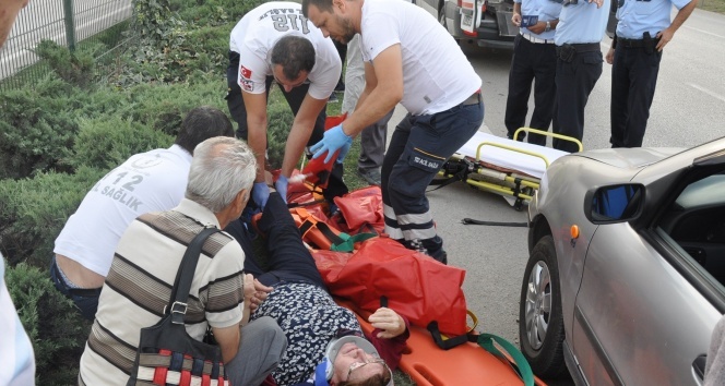 Bir an olsun elini bırakmadı