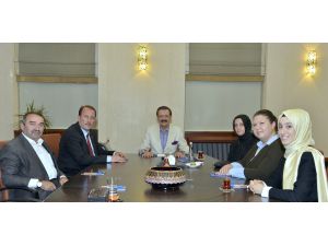 AK Parti Genel Başkan Yardımcısı Karacan'dan TOBB'a ziyaret