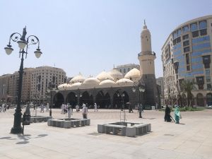 Hacı adaylarının Mescid-i Nebevi'deki ilk cuma namazı