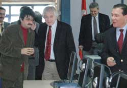 2005’te 415 milyon dolar ihrac