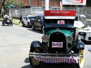Kolombiya'da antika araba geçişine yoğun ilgi