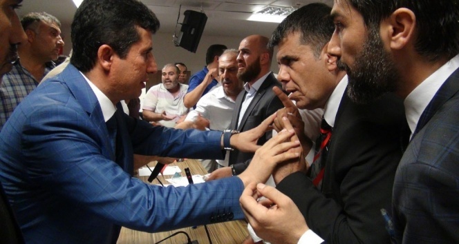 Gazintepspor kongresi çıkan olaylardan dolayı iptal oldu