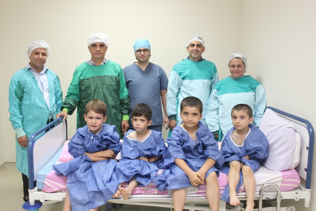 Erkekliğe adım attılar