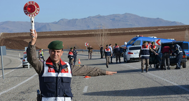 FETÖ’den aranan şahıs yol kontrolünde yakalandı