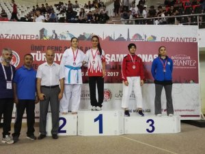 Arzu Firdevs Koç Türkiye şampiyonu