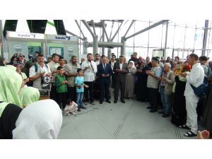 Avrupa'dan ilk hac kafilesi yola çıktı