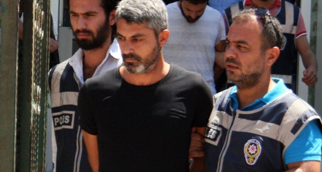 Antalya'da balkon fareleri tutuklandı