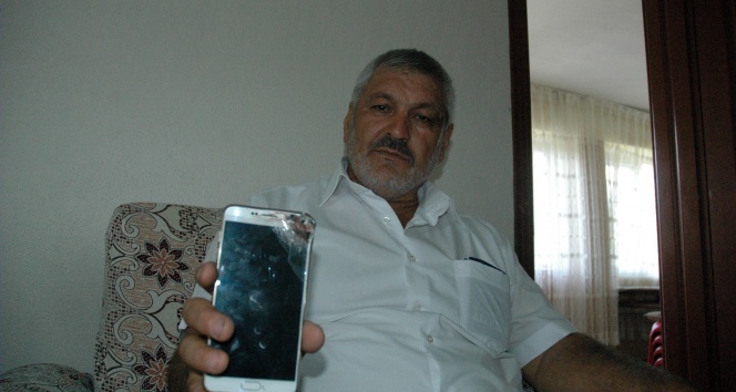 O askerin hayatını kurtaran telefon müzelik oluyor