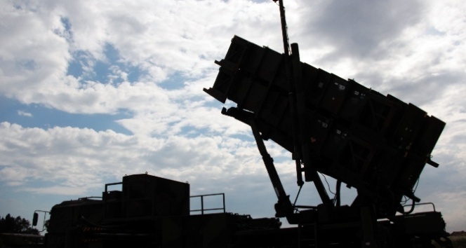 Kuzey Kore: 'Guam’a füze fırlatmayı düşünüyoruz'