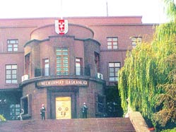 Genelkurmay'dan onaylı gazeteci!