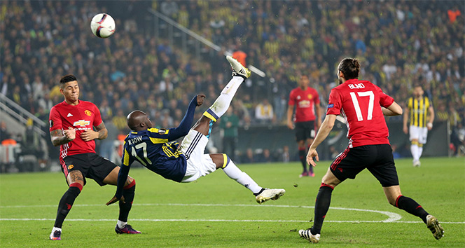 Sow'un rövaşatası UEFA'da yılın golüne aday